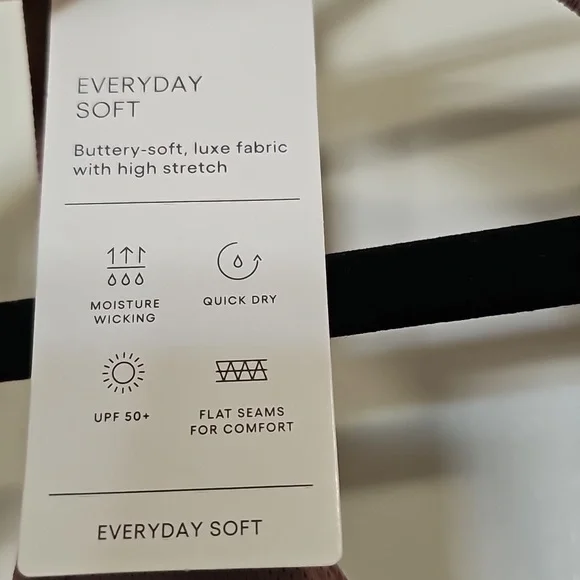 NWT All In Motion UPF 50+ Workout Set Light Brown XS - Picture 6 of 15